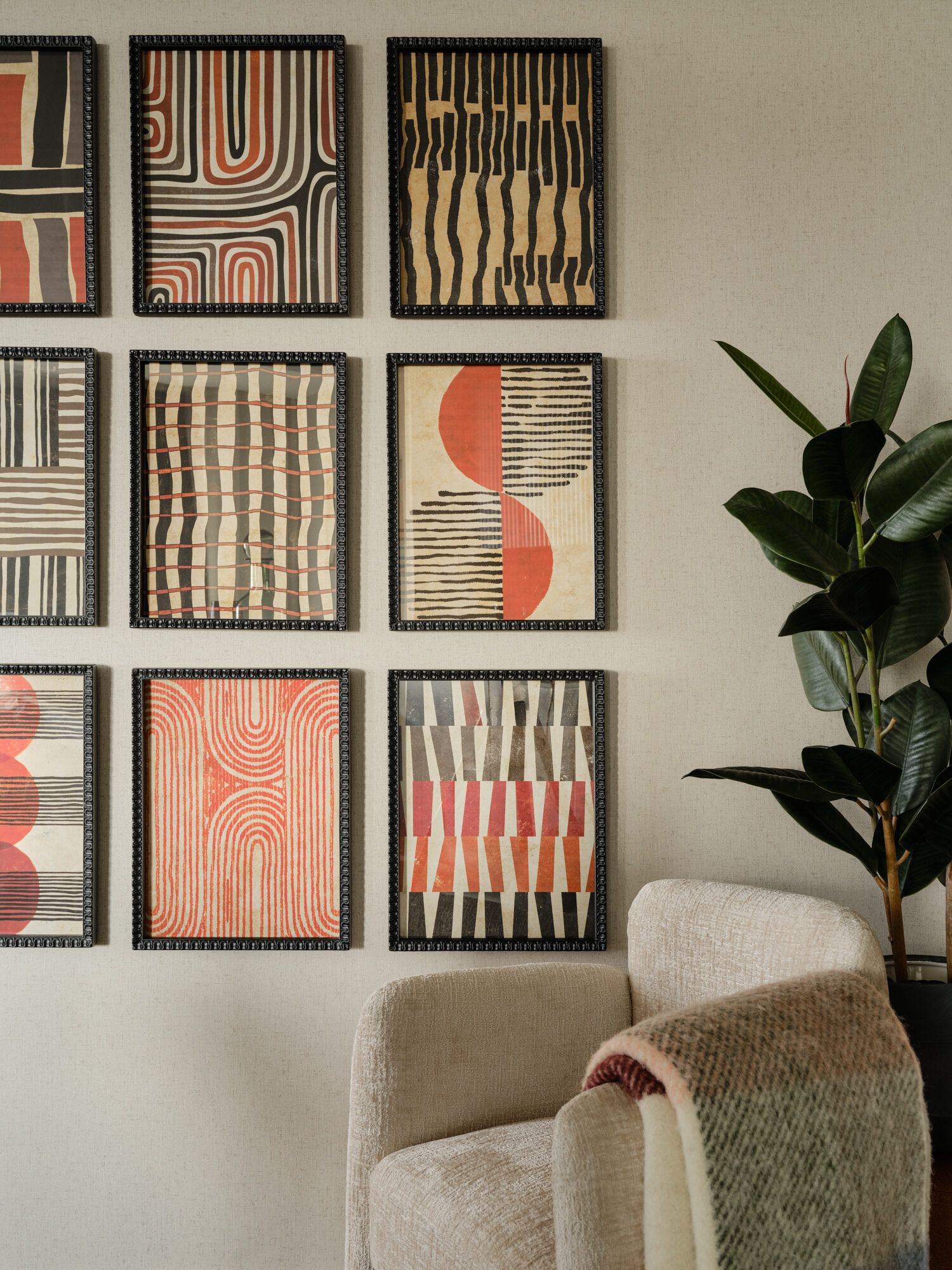 The Six Collective Linear Place18140